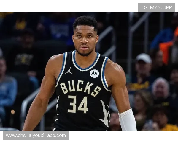 雄鹿字母哥冲筐强硬，连续2+1点燃